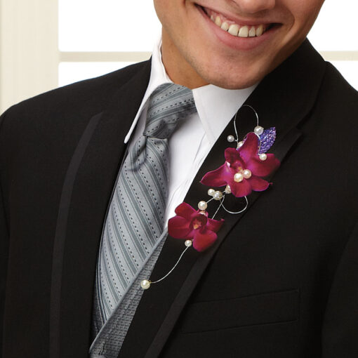Purple Reigns Boutonniere
